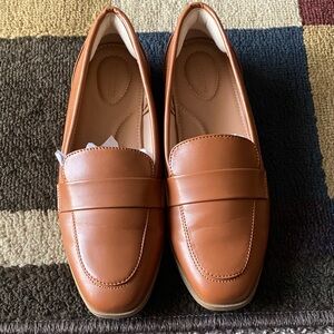 Old Navy Women's Brown Loafers